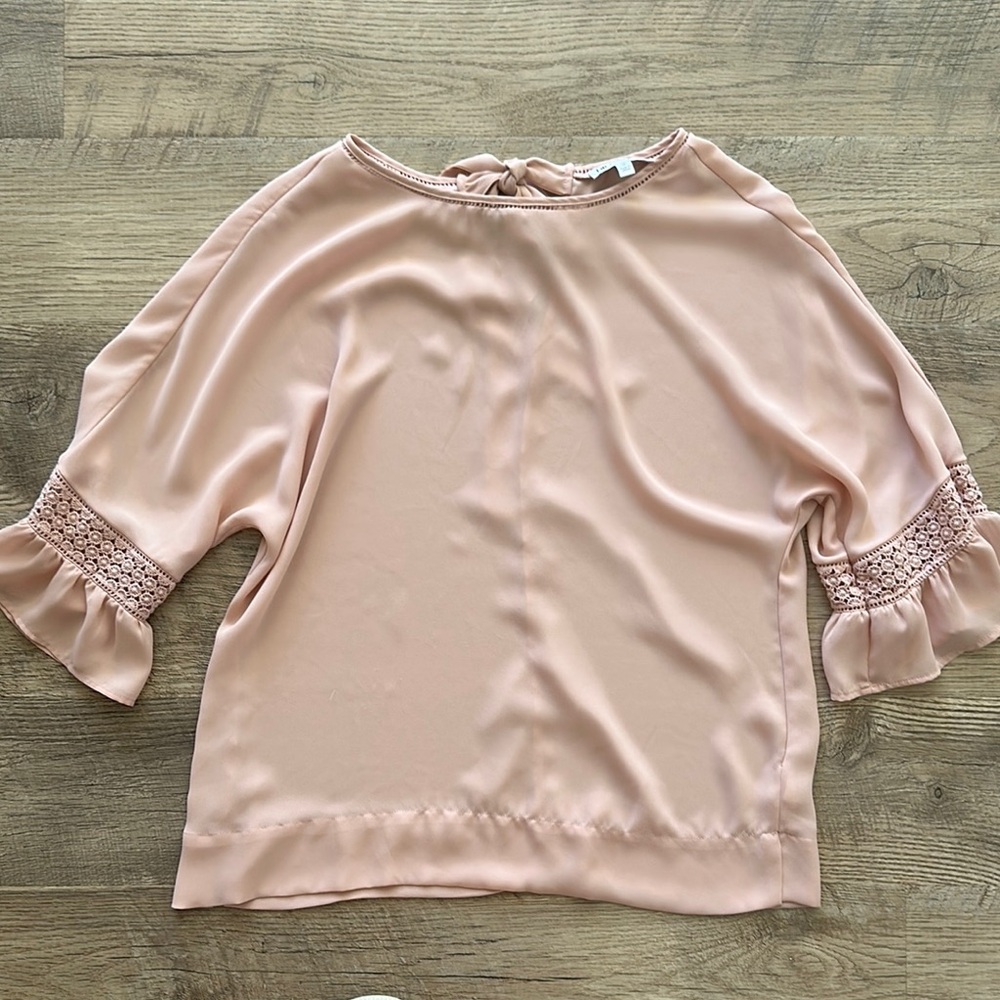 DR2 Pink Smocked Ruffled Blouse